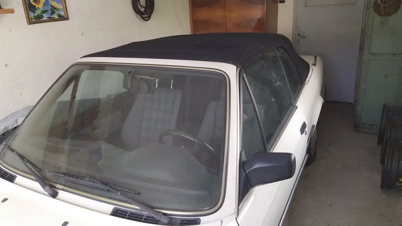 BMW 320i, foto 6