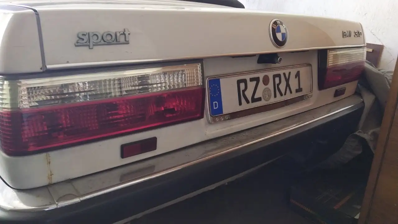 BMW 320i, foto 10