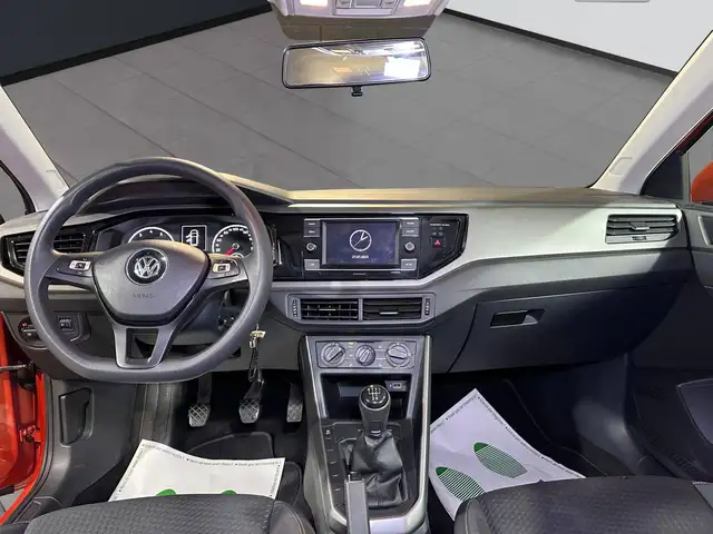 Volkswagen Polo view 7