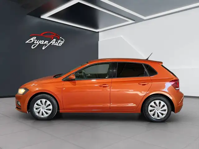 Volkswagen Polo view 6