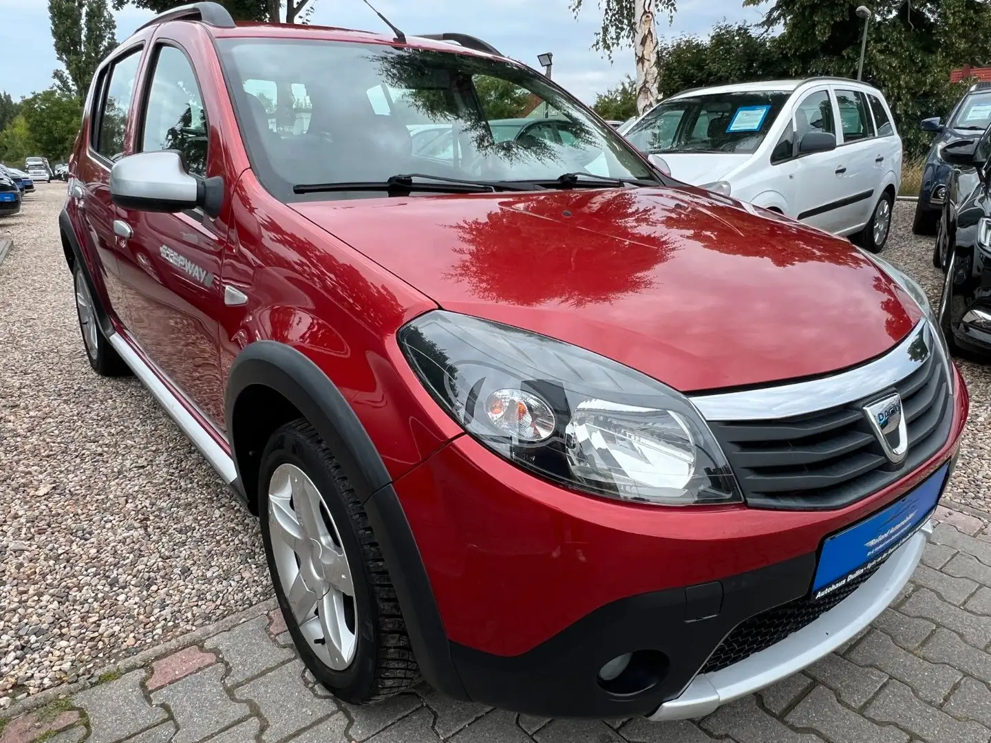 Dacia Sandero Stepway*2.HD*Klima*50.TKM*TÜV NEU Rot - 2