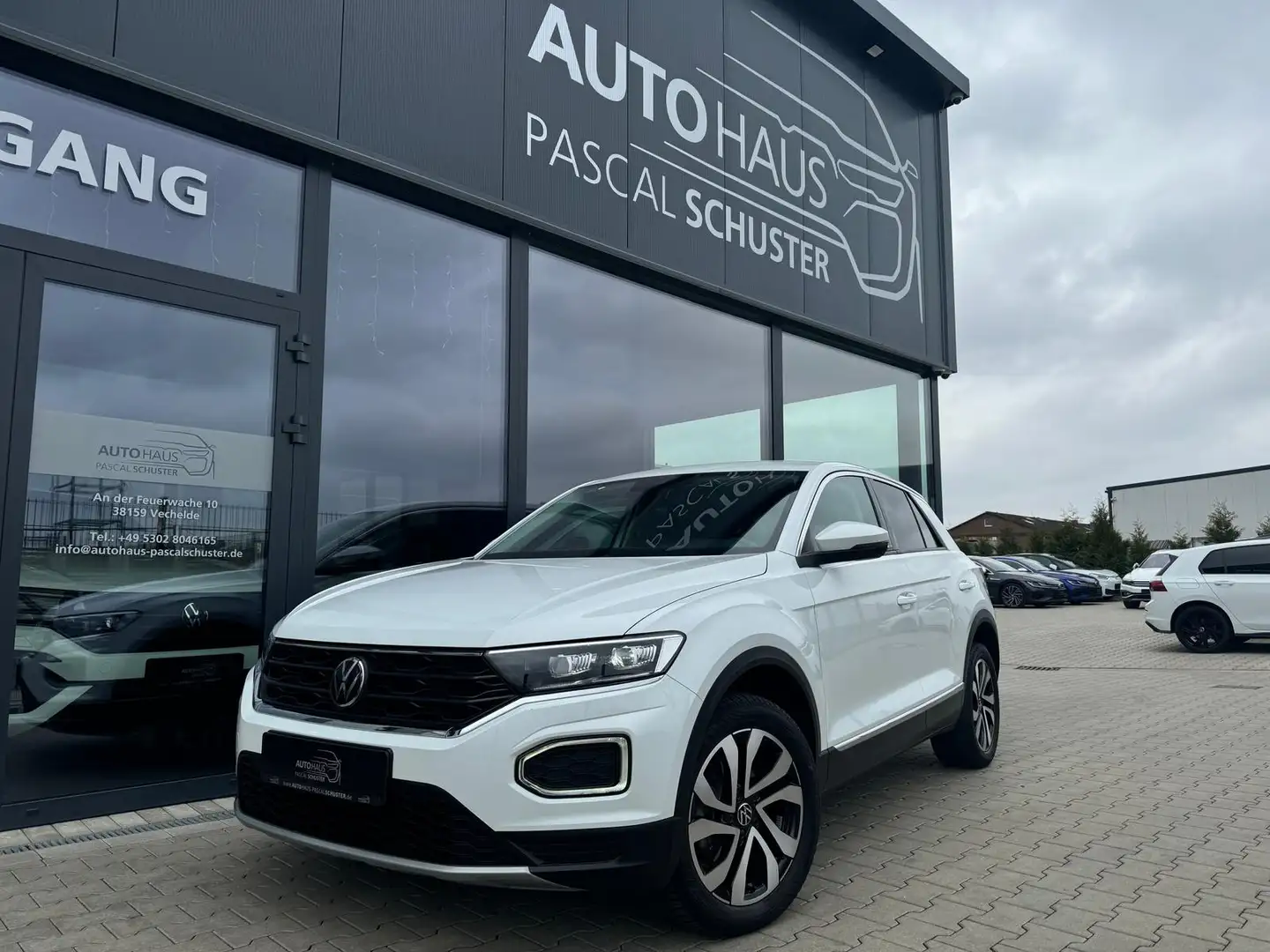 Volkswagen T-Roc Active 1.5 TSI/DSG/LED/VIRTUAL/KAMERA/ACC Wit - 1