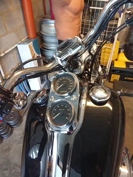 Harley-Davidson Dyna Low Rider - foto 2