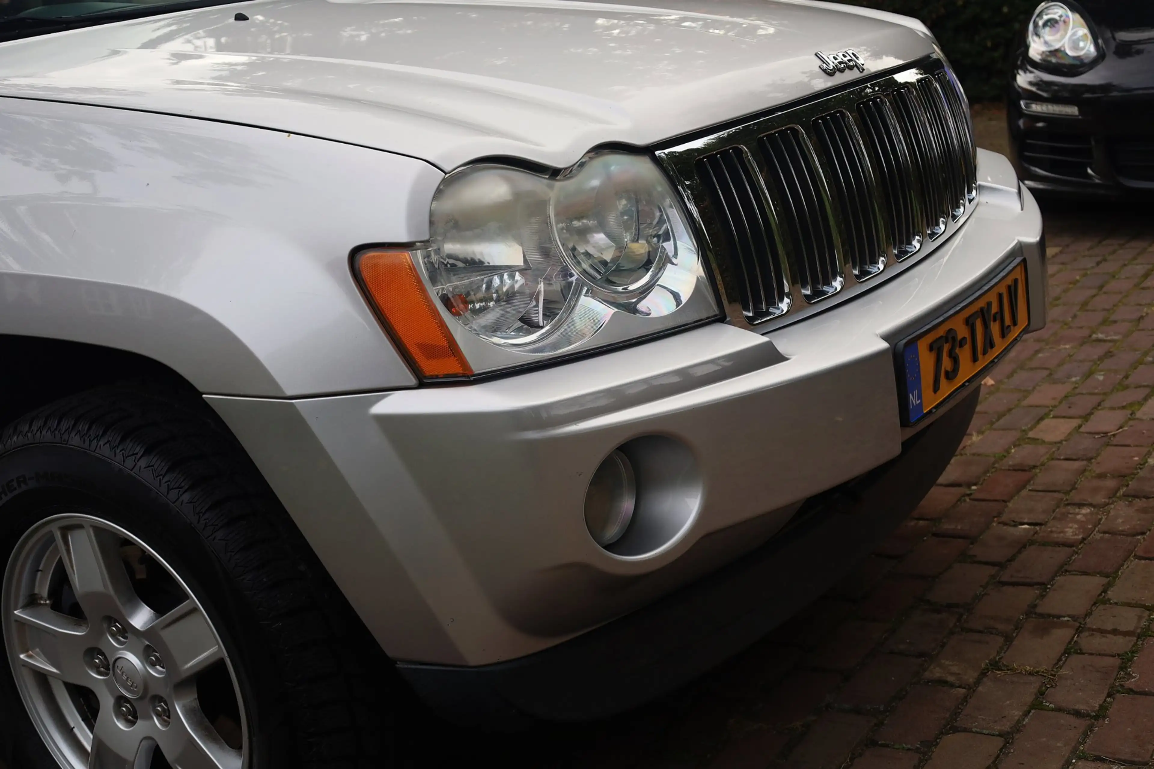 Jeep Grand Cherokee 4.7 V8 Laredo Aut. | Youngtimer | Stoelverwarming — photo 8
