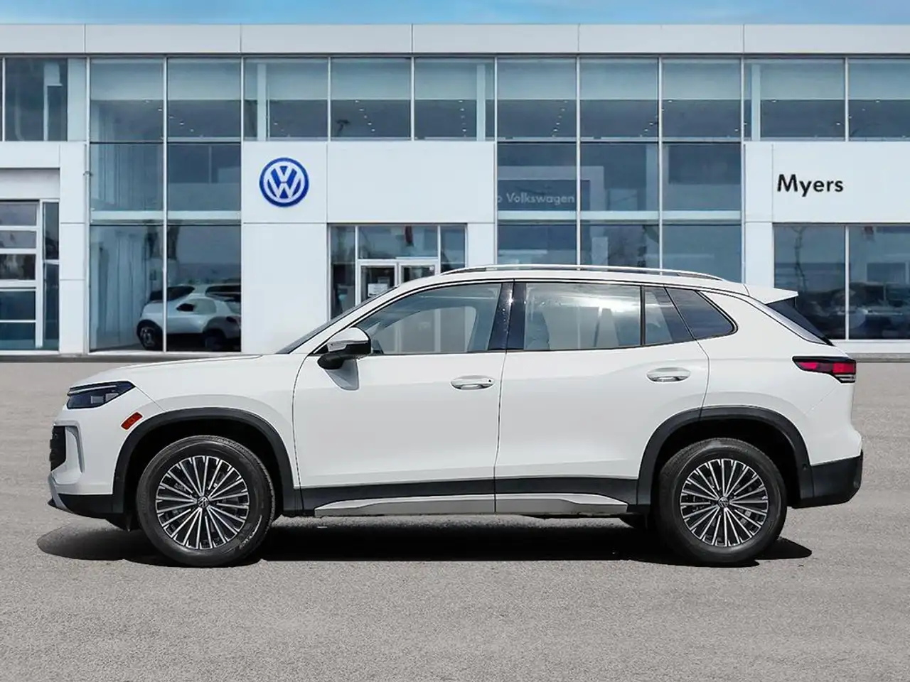 Volkswagen Tiguan снимка Volkswagen Tiguan