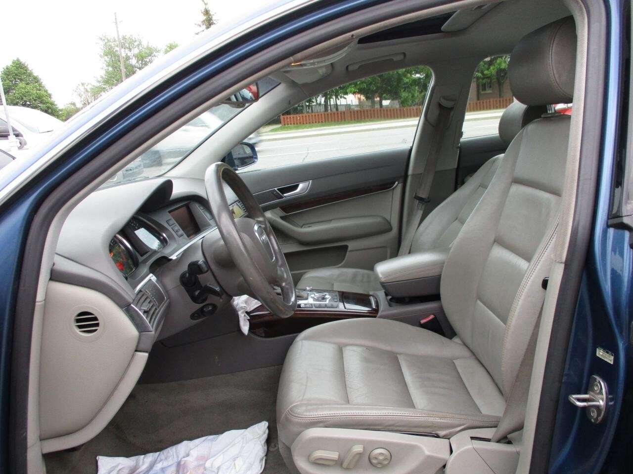 2005 Audi A6 4dr Sdn 4.2L quattro Auto thumb 23
