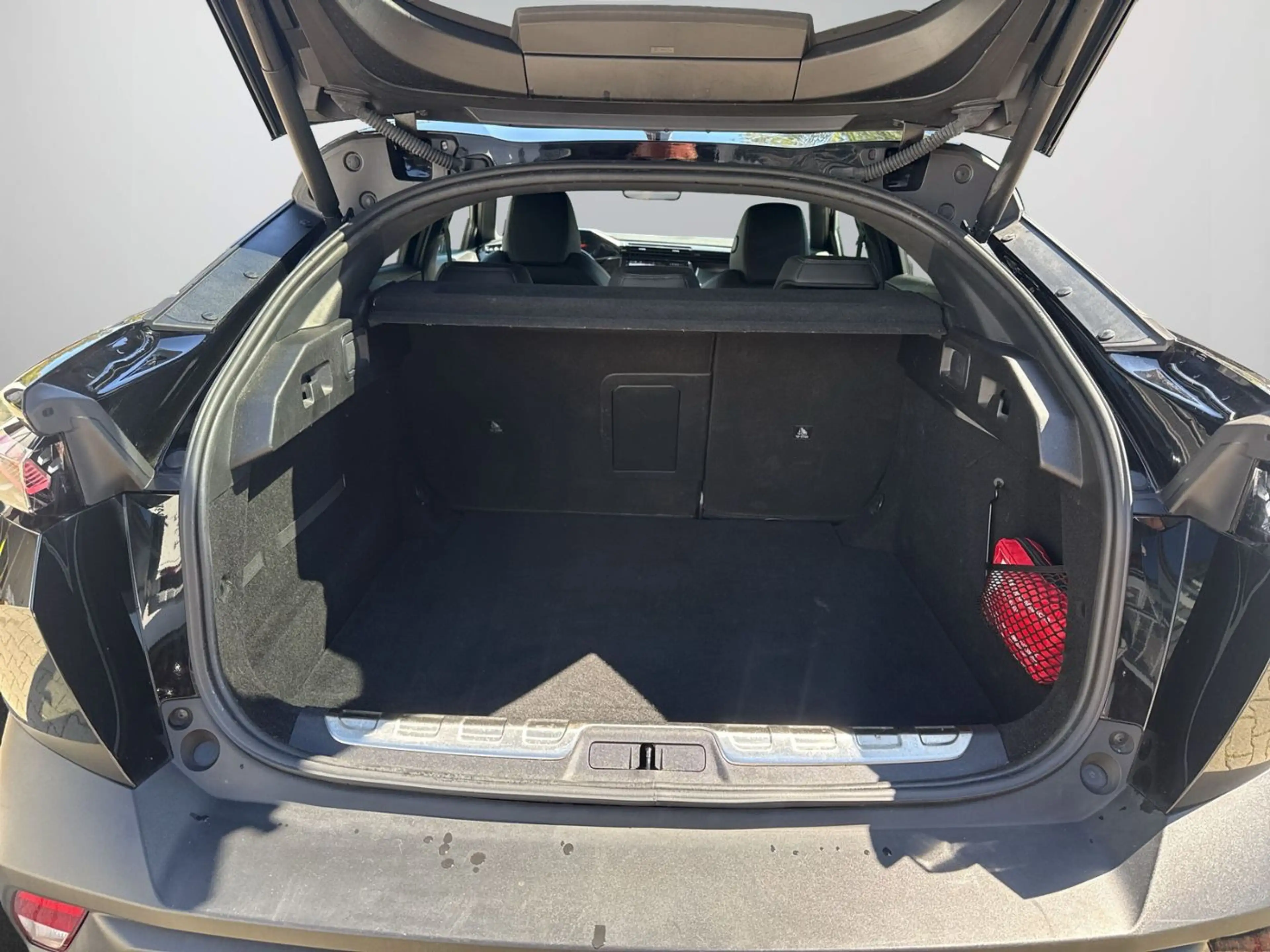 Peugeot 408 1.2 PureTech 130 GT ACC+Alcantara+LED+Navi — photo 9