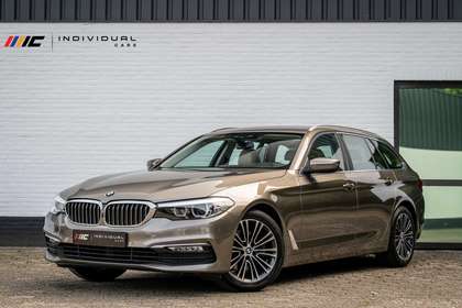 BMW 520 5-serie Touring 520i Executive Leder Trekhaak LED