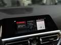 BMW 320 i sedan Luxury Line / AUT. / CAM / LEER / CARPLAY Gris - thumbnail 24