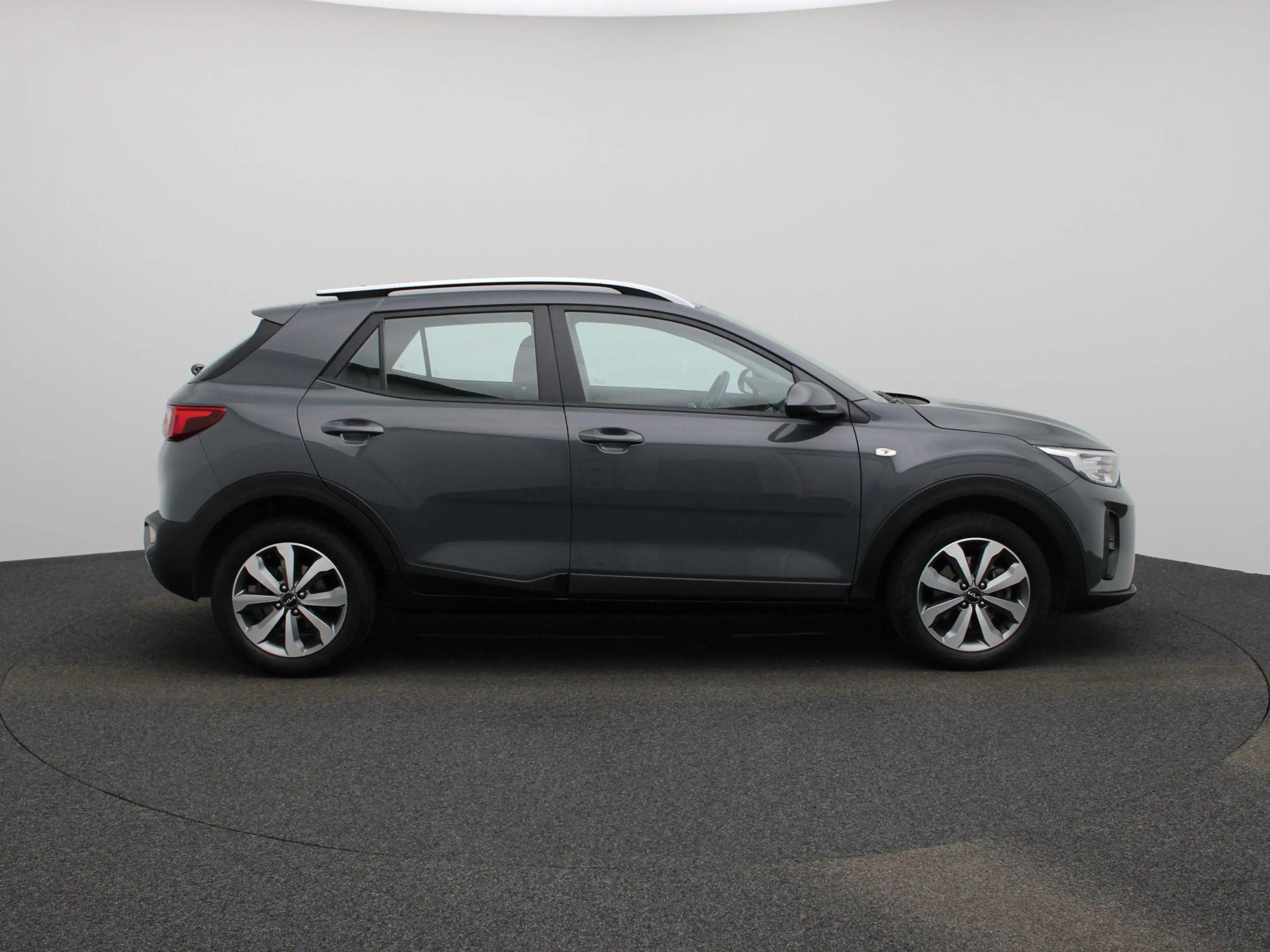 Kia Stonic 1.2 Urban Edition NAVI | CARPLAY | PDC — photo 6