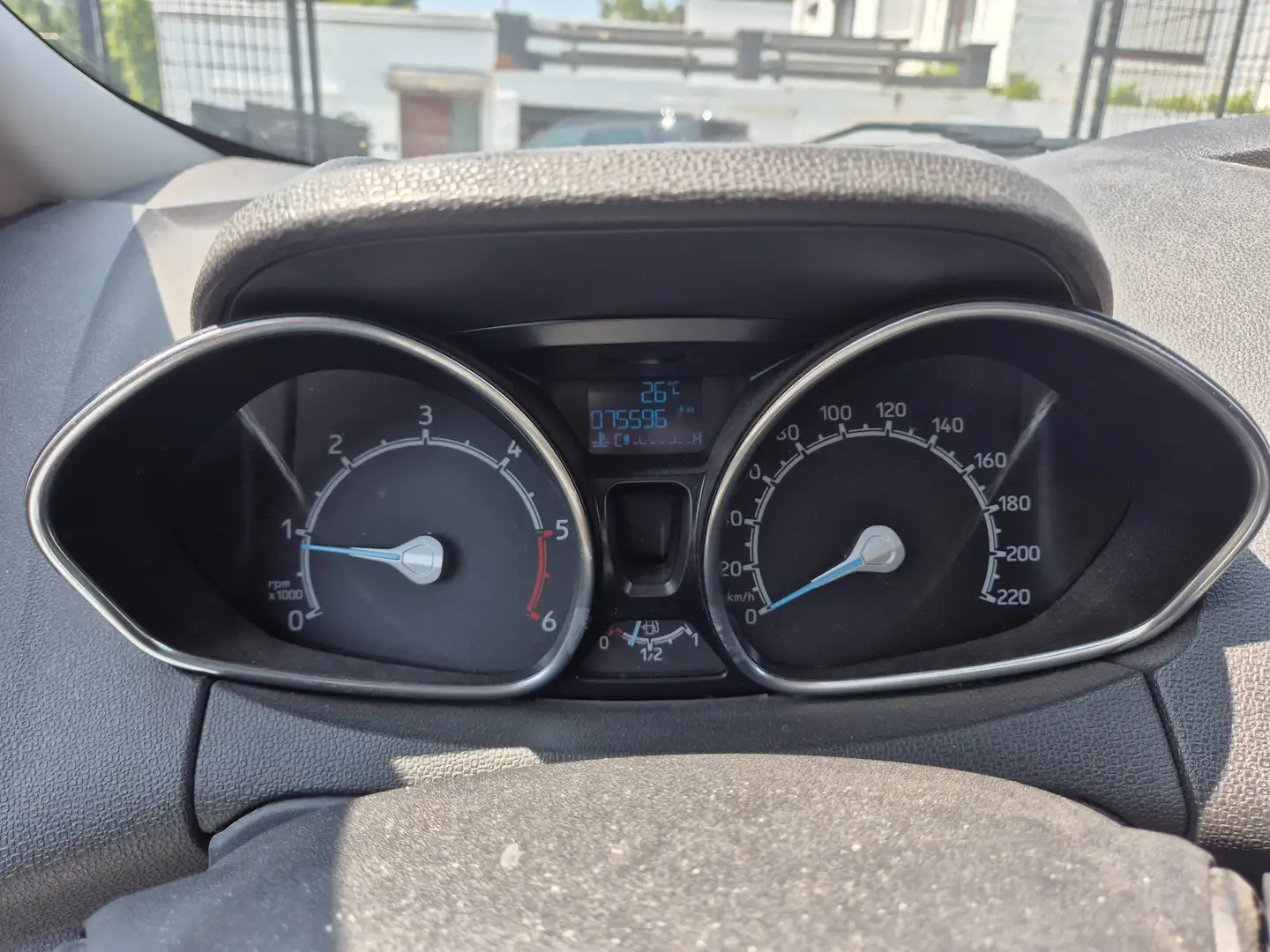 Ford EcoSport 1.5 TDCi 4x2 Trend -EU6-GARANTIE 1AN-CLIM-PDC Blauw - 2