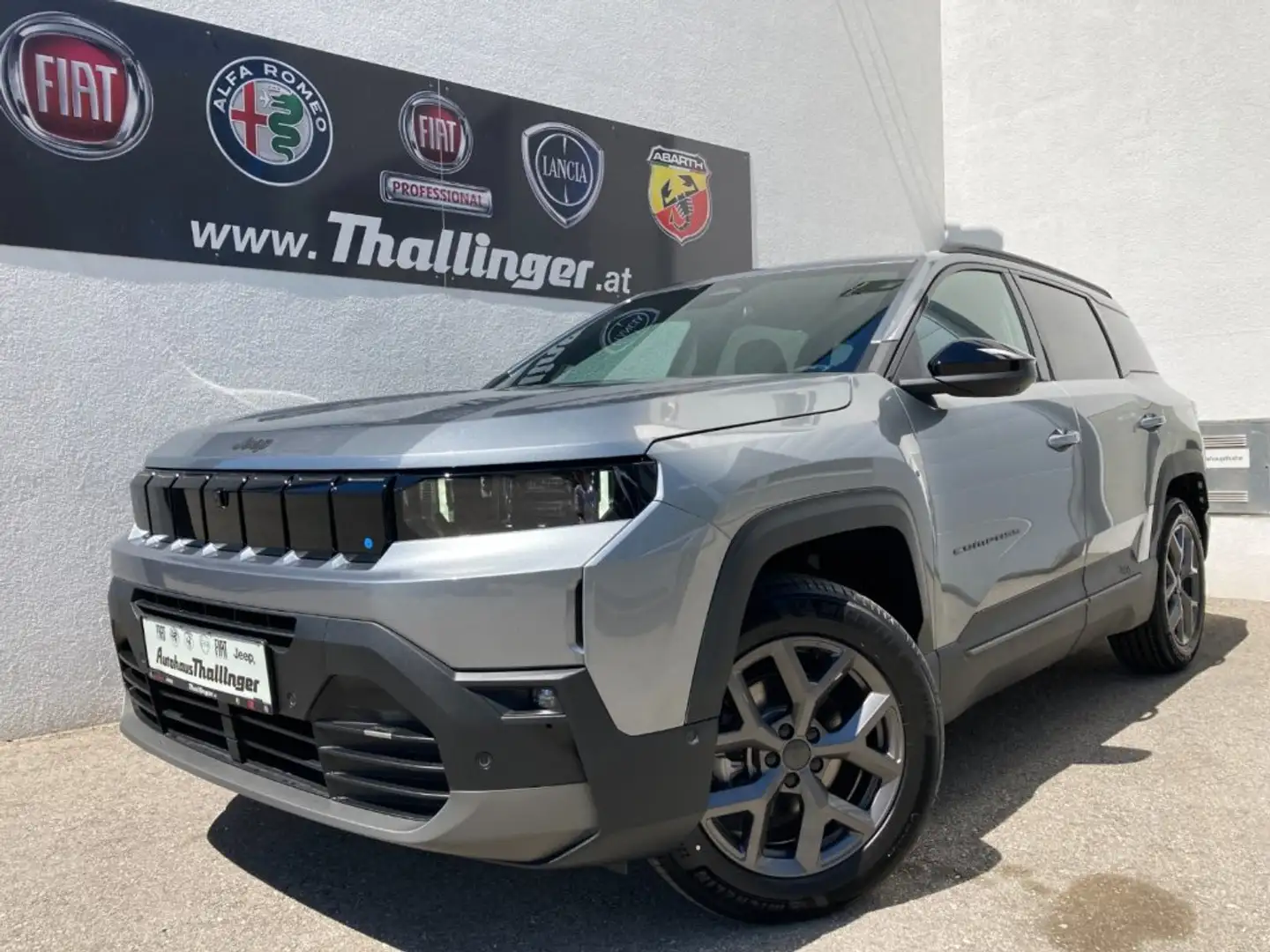 Jeep Compass Neuer Compass E-Hybrid Grau - 2