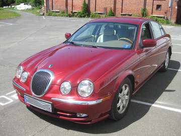 S-Type 3.0 V6 Exikutive absolut rostfrei