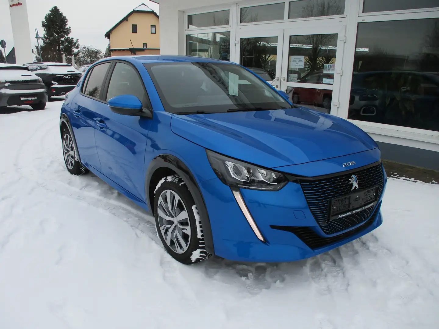 Peugeot e-208 Active Pack Elektromotor 136 Bleu - 2