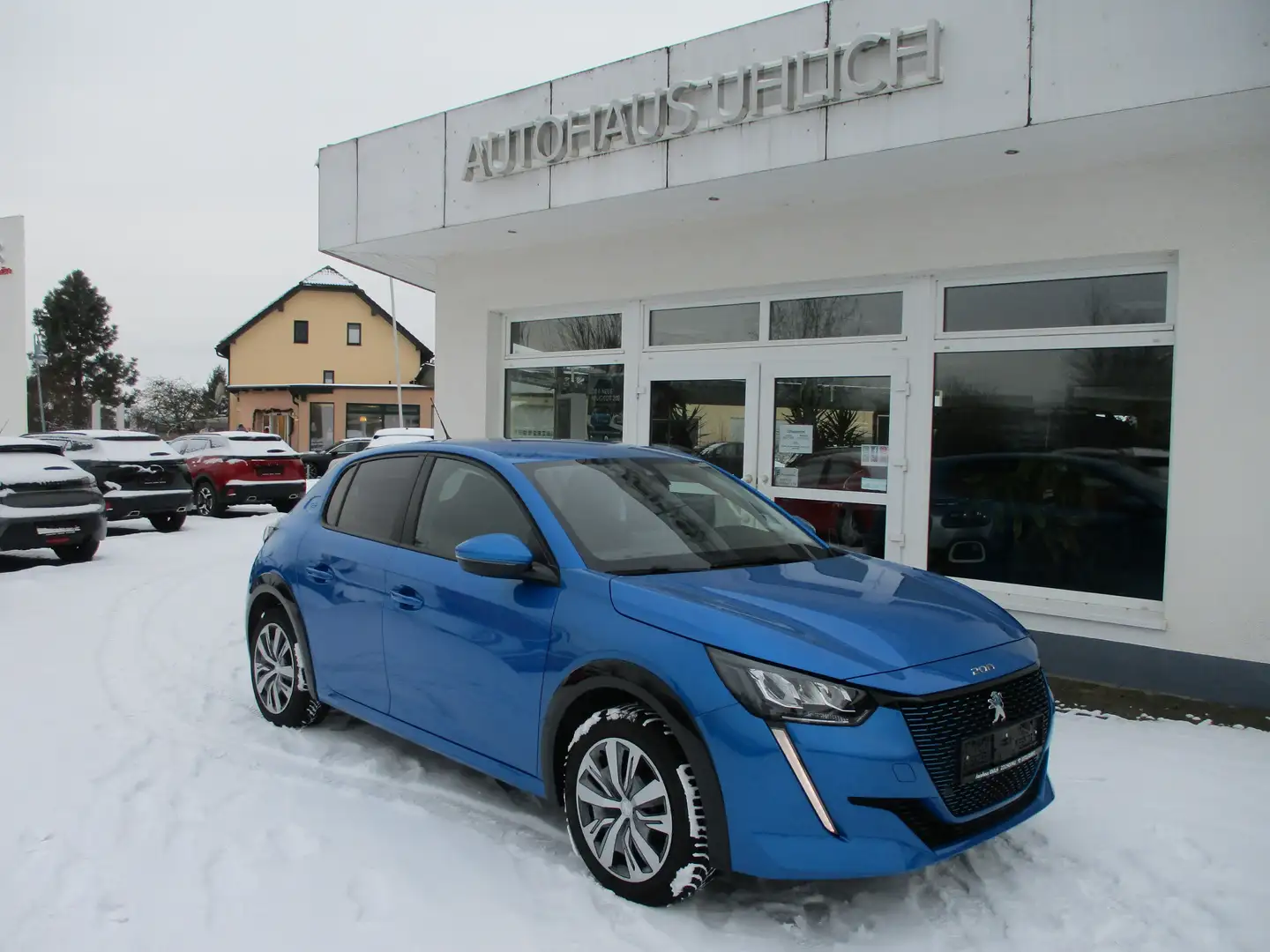 Peugeot e-208 Active Pack Elektromotor 136 Bleu - 1