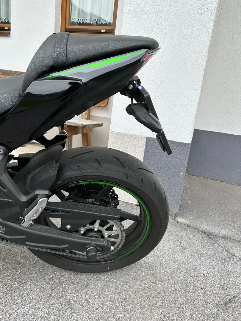 Kawasaki Z 650 Grün - 2