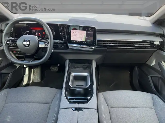 Renault Austral view 10