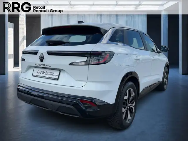 Renault Austral view 5