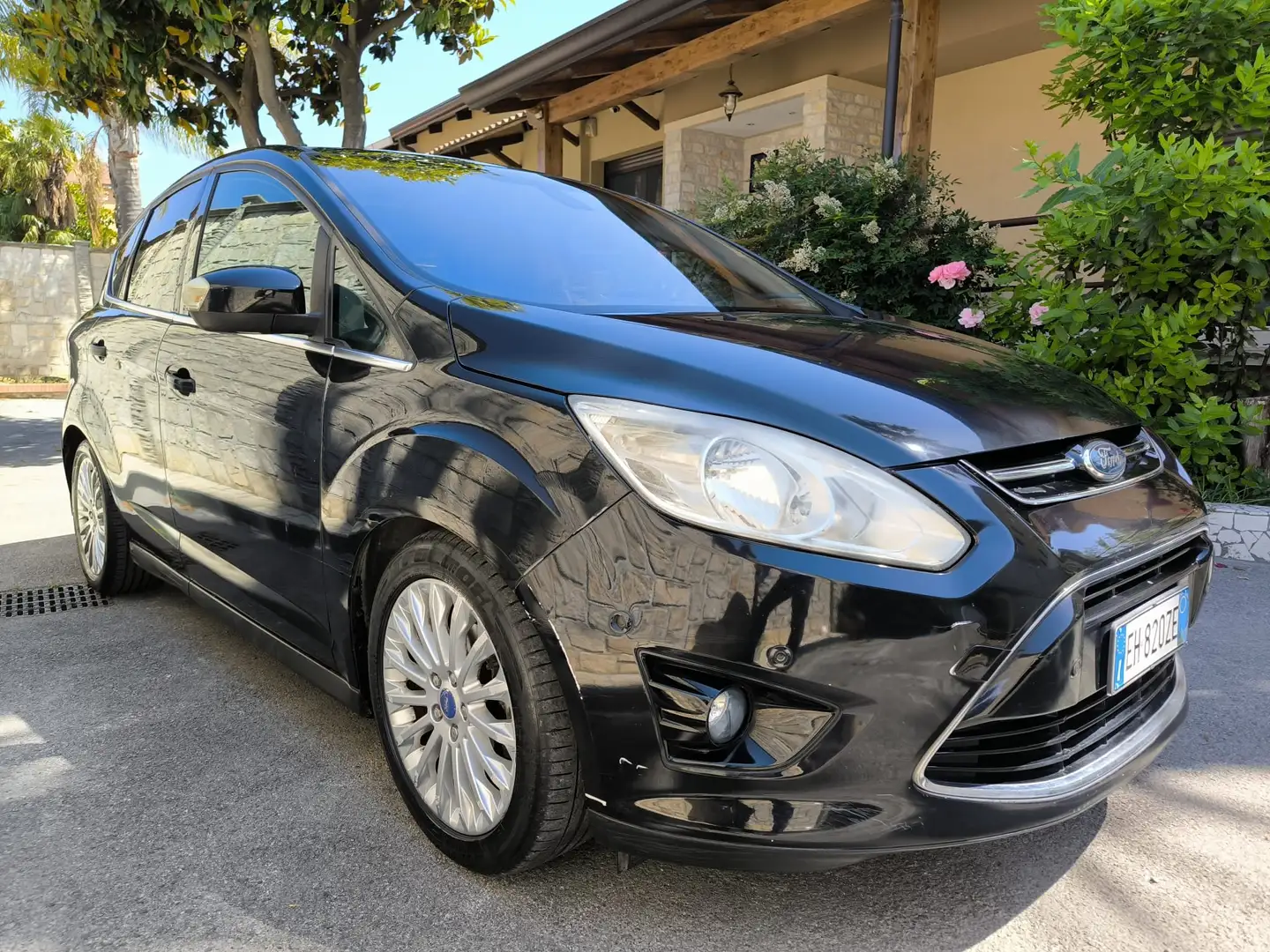 Ford C-Max 1.6 tdci Titanium 115cv dpf Noir - 1