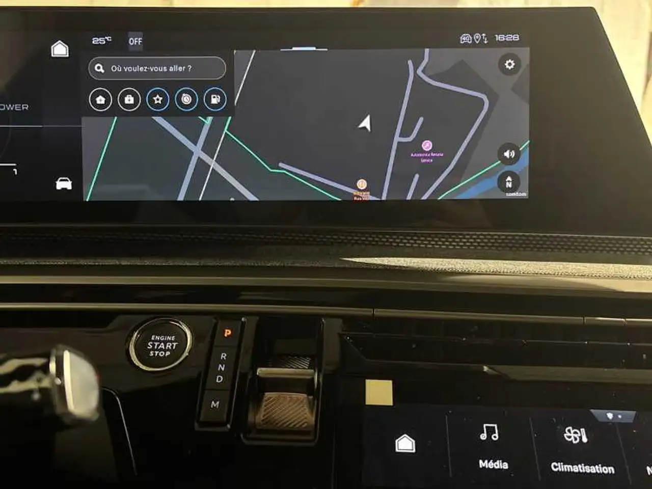 Peugeot 3008 III 2024 - 3008 1.2 hybrid GT 145cv e-dcs6 17
