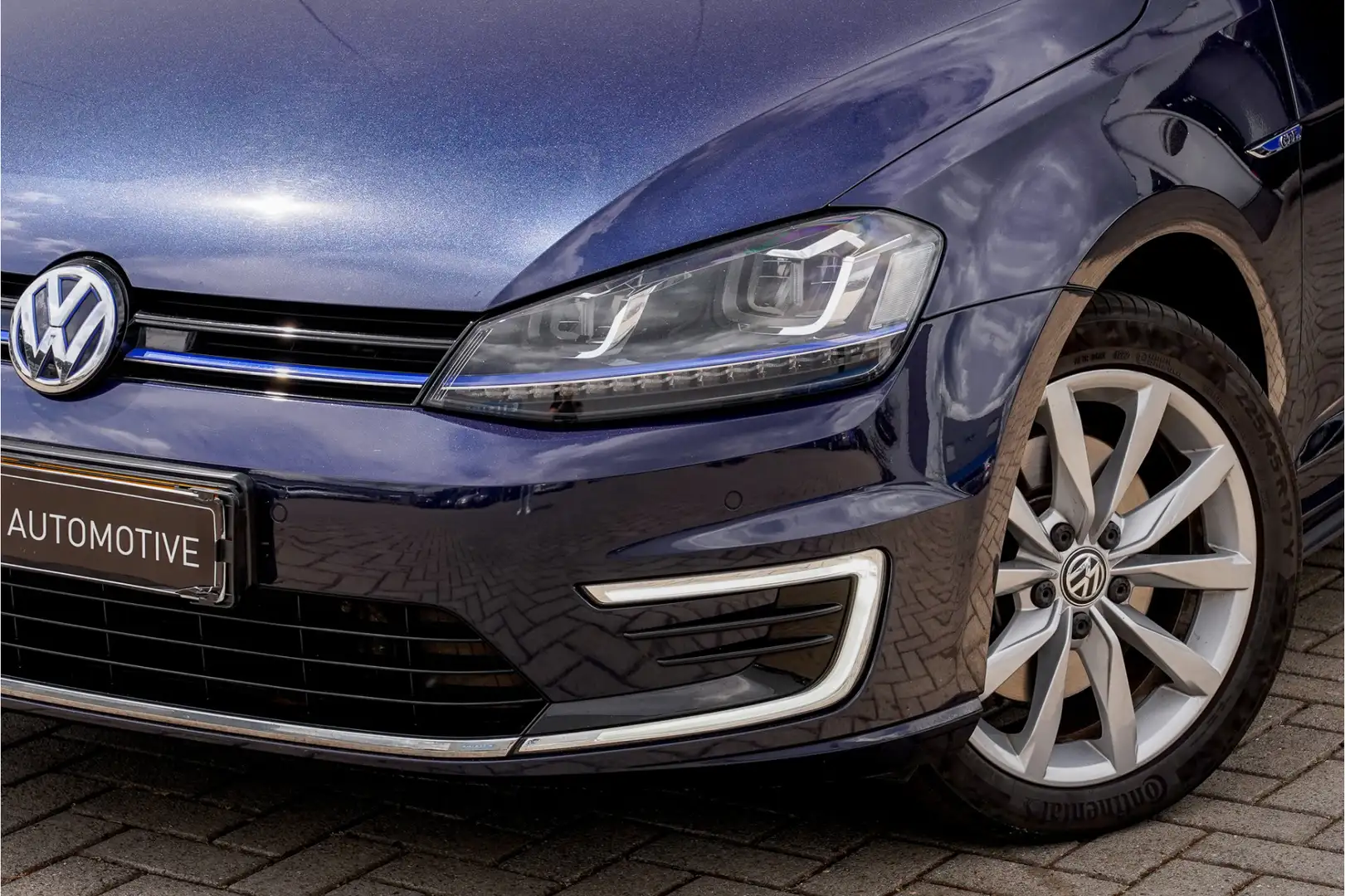 Volkswagen Golf GTE 1.4 TSI | LED | Navi | Goed onderhouden Blau - 2
