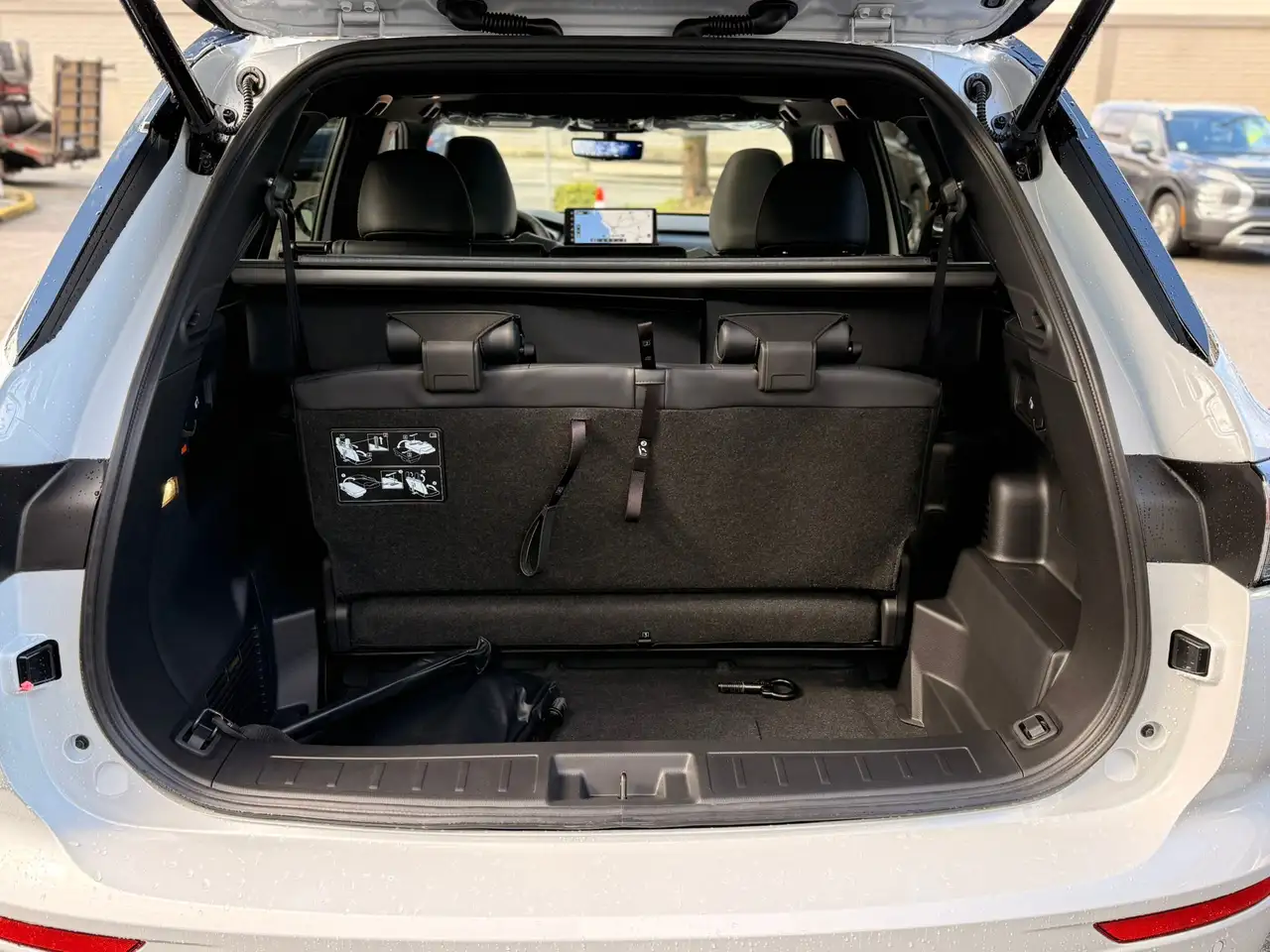 Mitsubishi Outlander снимка Mitsubishi Outlander