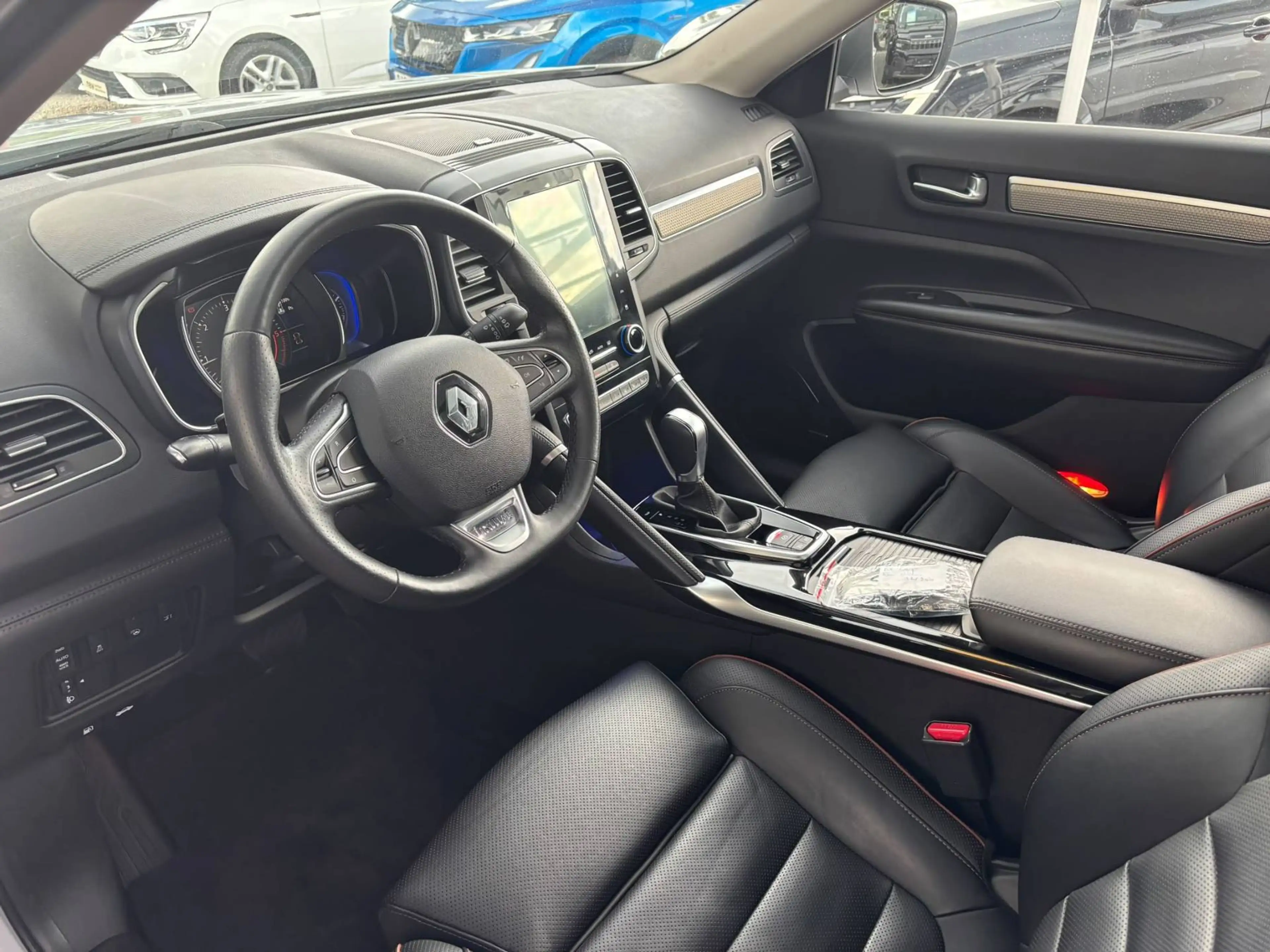 Renault Koleos INITIALE PARIS BLUE dCi 190 4WD X-tronic — photo 8