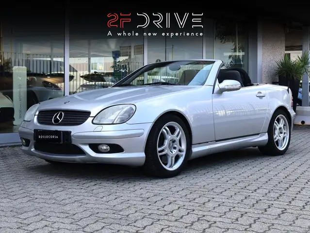 Mercedes-Benz SLK 32 AMG