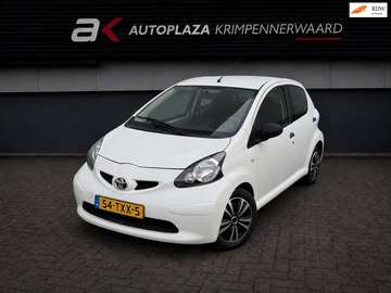 1.0 VVT-i Comfort Airco carplay Elektrische RamenN