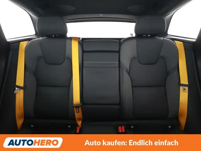 Volvo XC60 view 15