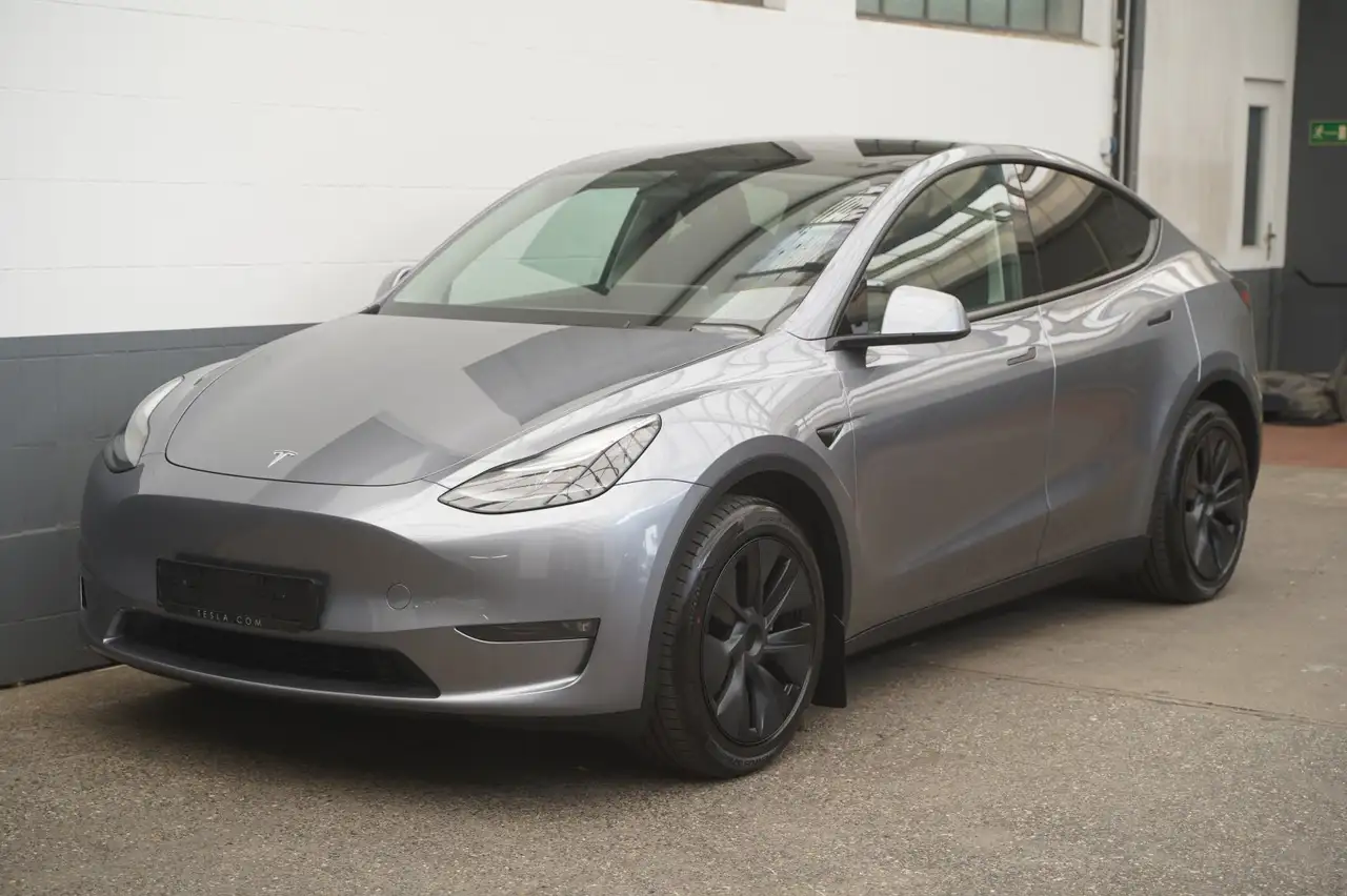 Tesla Model Y Long Range AWD *AHK*HW4*, миниатюра 3