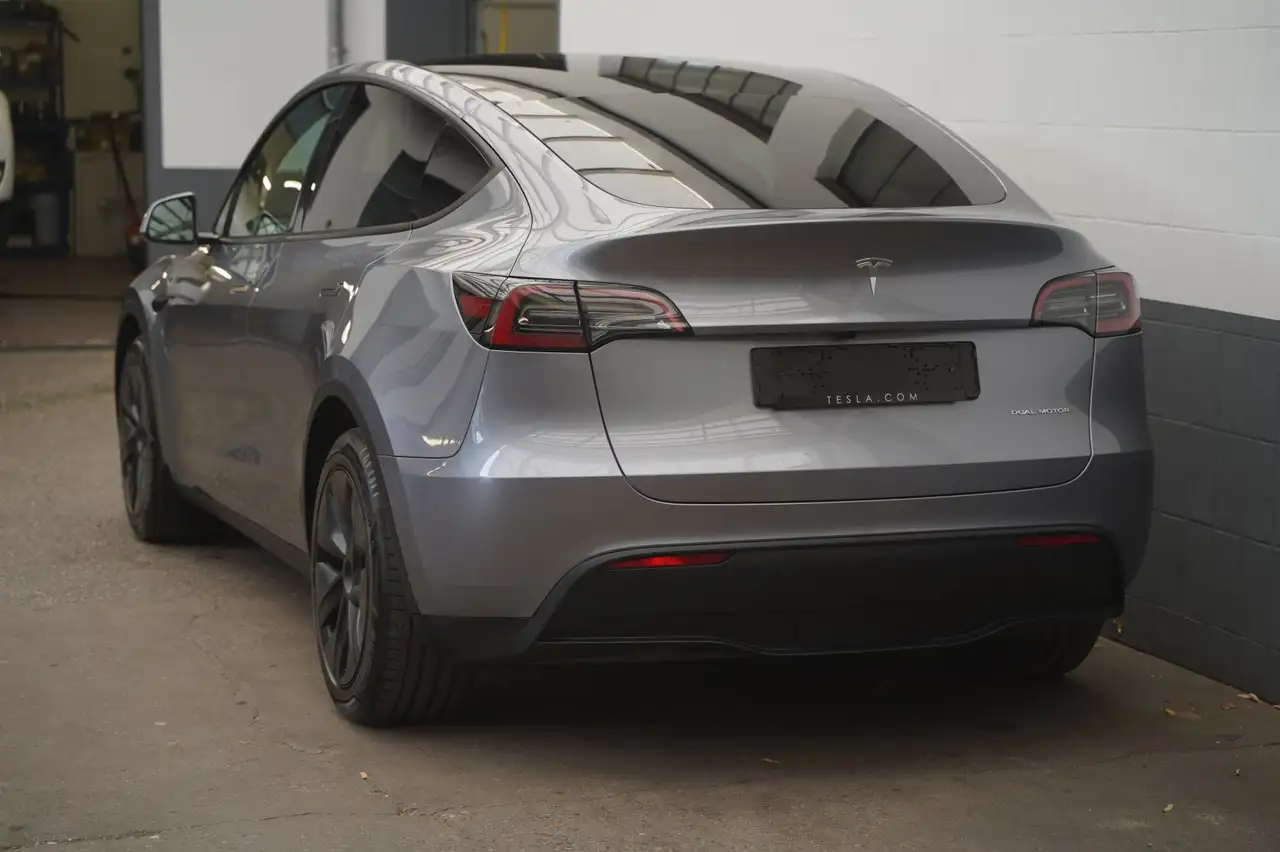Tesla Model Y Long Range AWD *AHK*HW4*, миниатюра 7