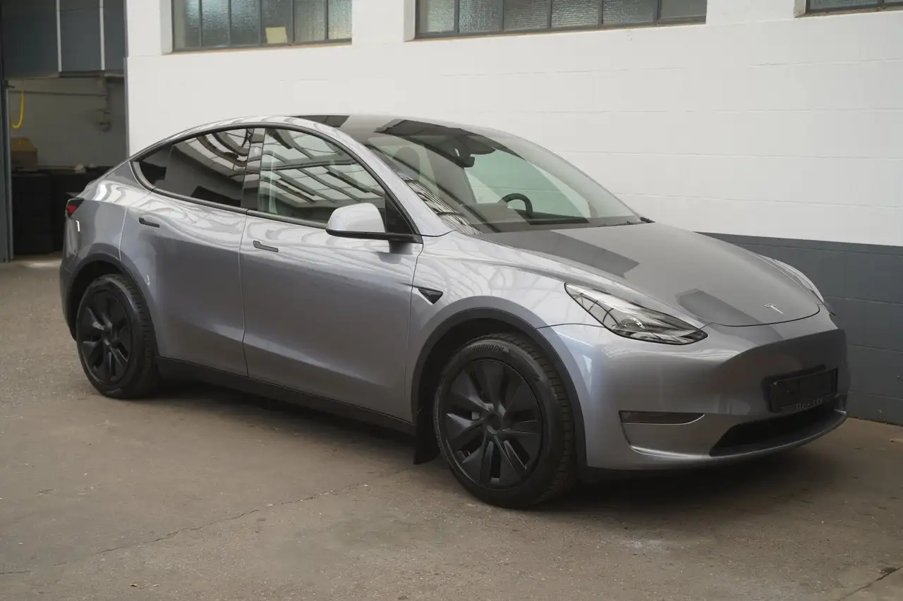 Tesla Model Y Long Range AWD *AHK*HW4*, миниатюра 21