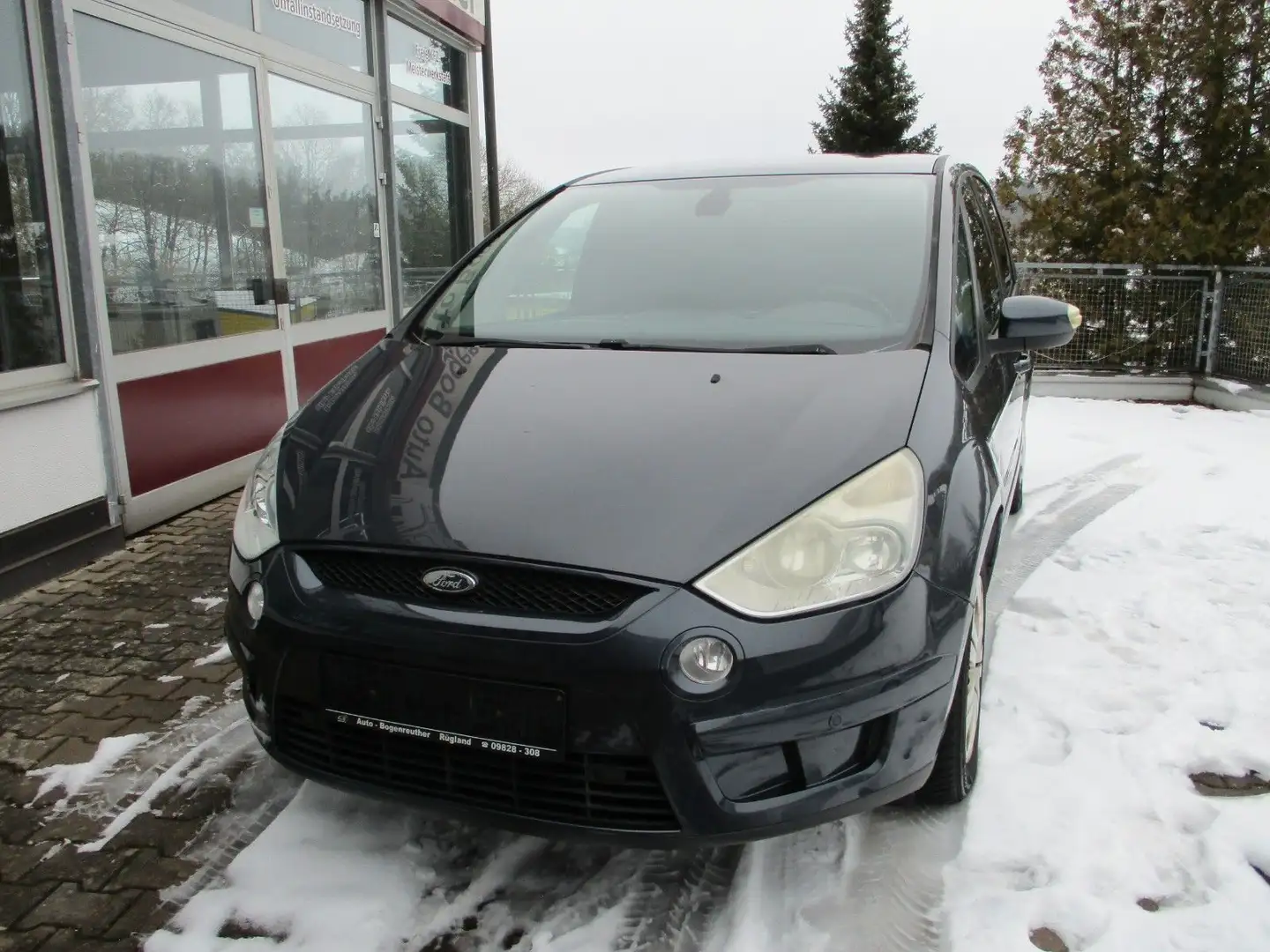 Ford S-Max S-MAX Trend+7-Sitze+AHK Grau - 1