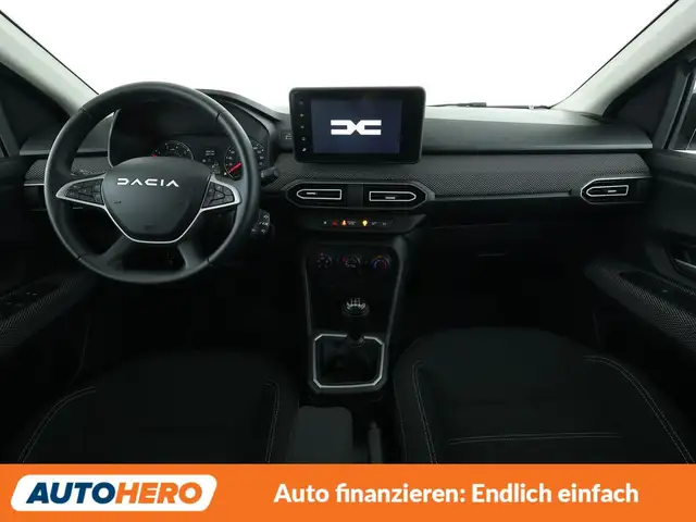 Dacia Sandero view 12