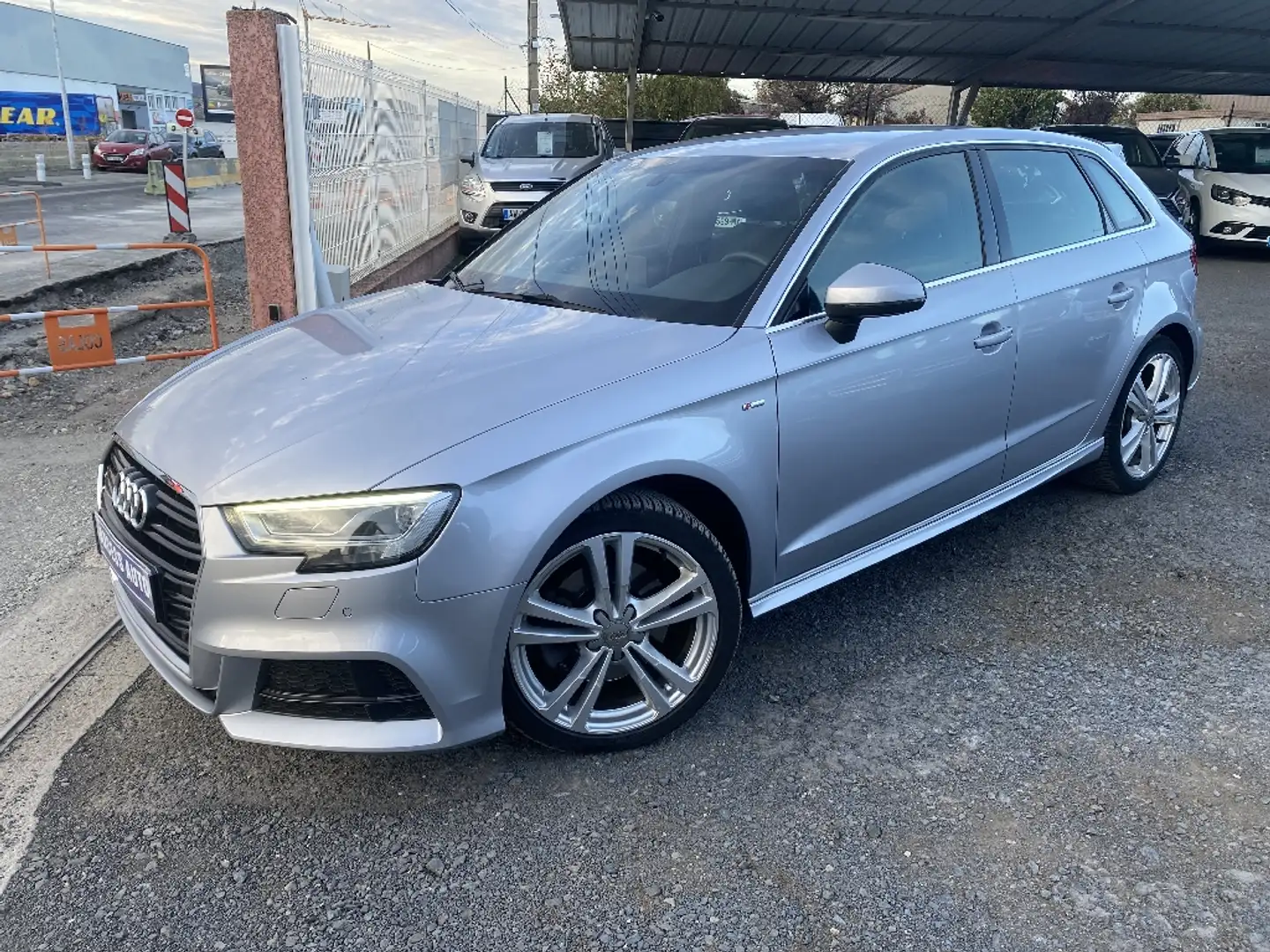 Audi A3 35 TDI 150 S tronic 7 S Line - 1