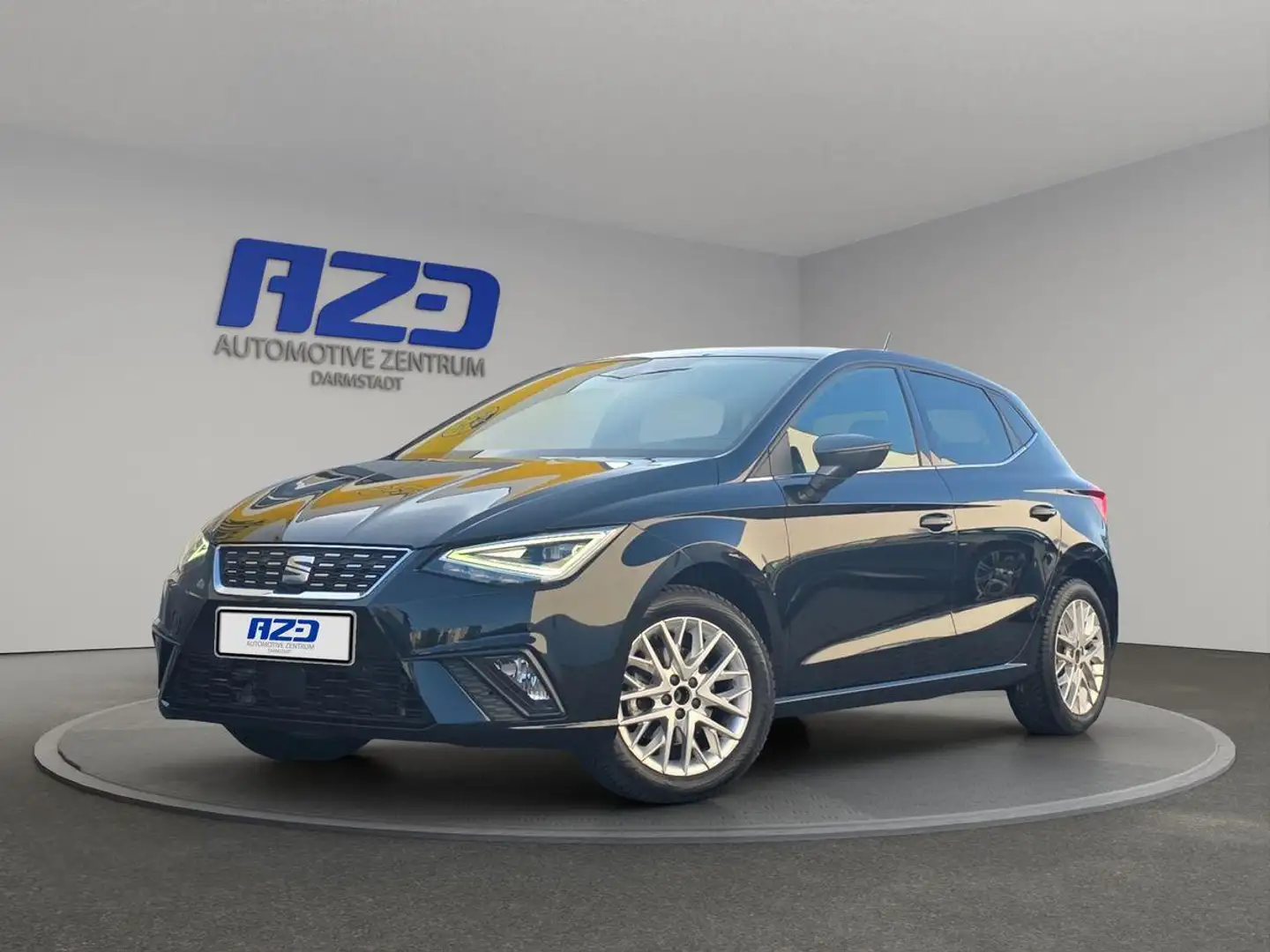 SEAT Ibiza Xcell 1.0 TSI DSG V-COCK T-LEDER NAVI R-KAM Schwarz - 1