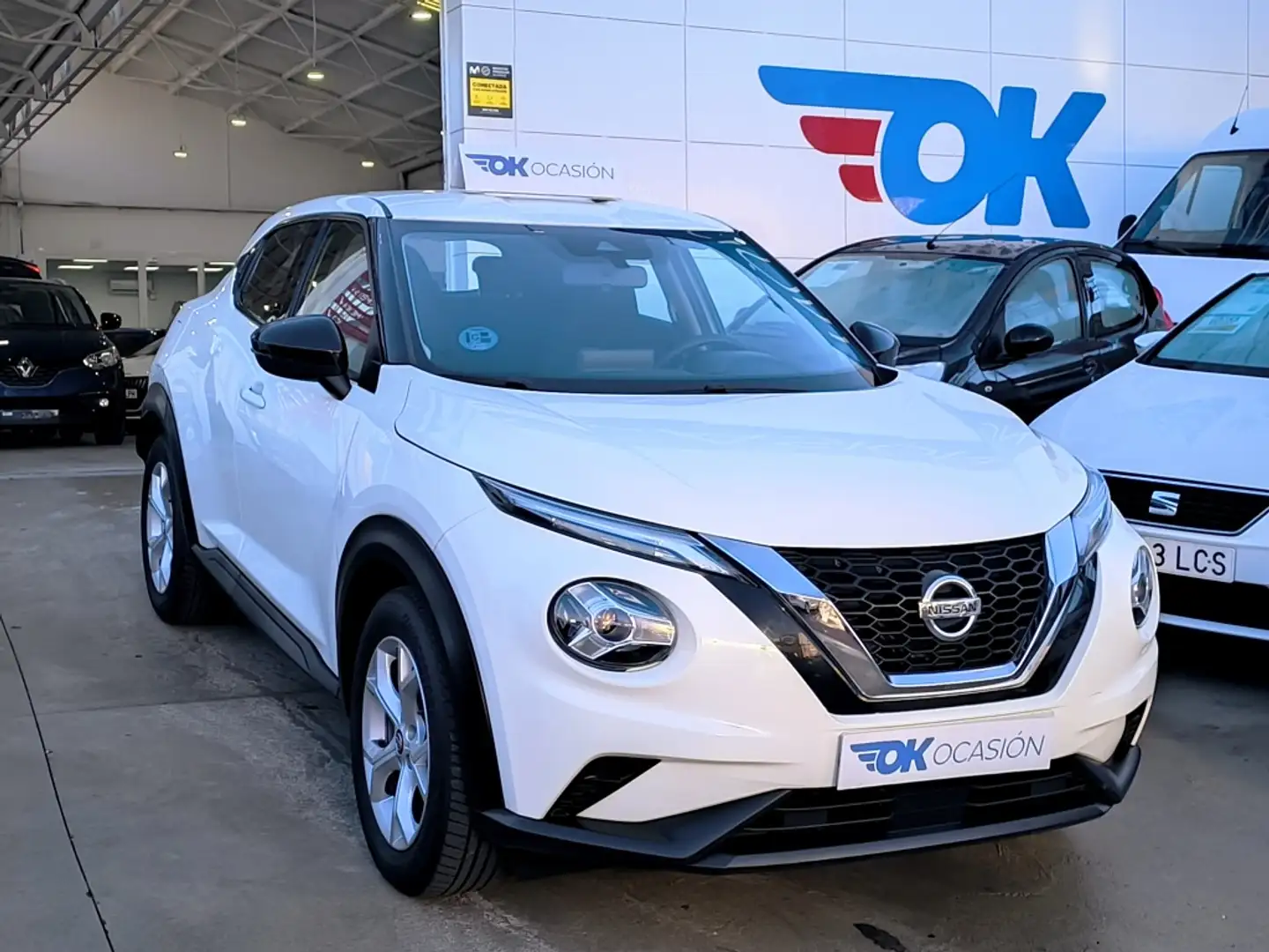 Nissan Juke 1.0 DIG-T N-Design Active 4x2 114 Weiß - 1