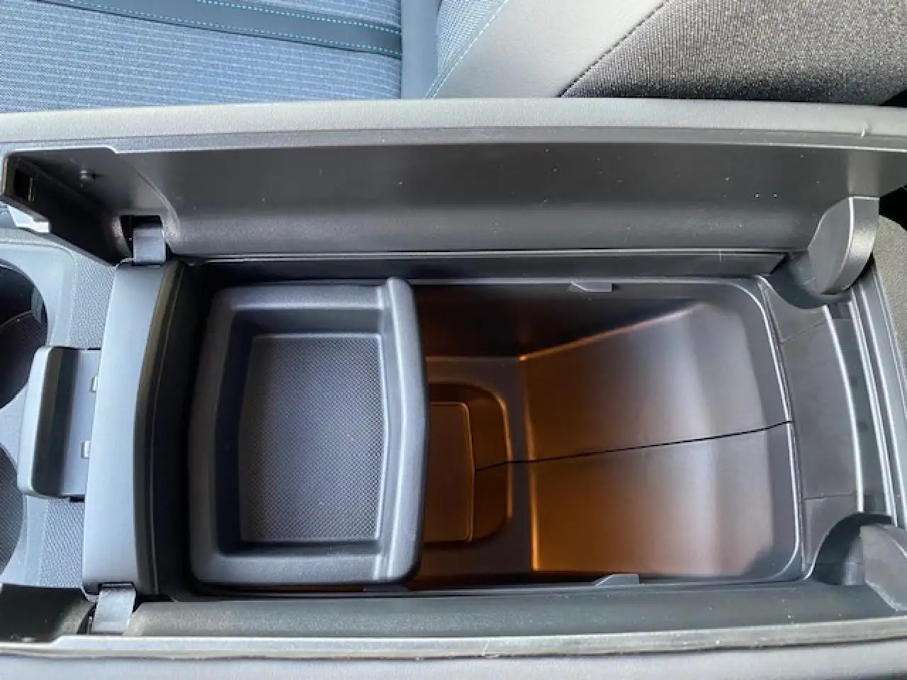 Peugeot 3008 3008 — photo 30