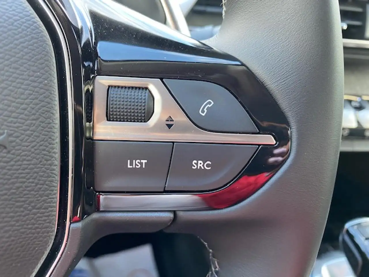 Peugeot 3008 3008 — photo 23