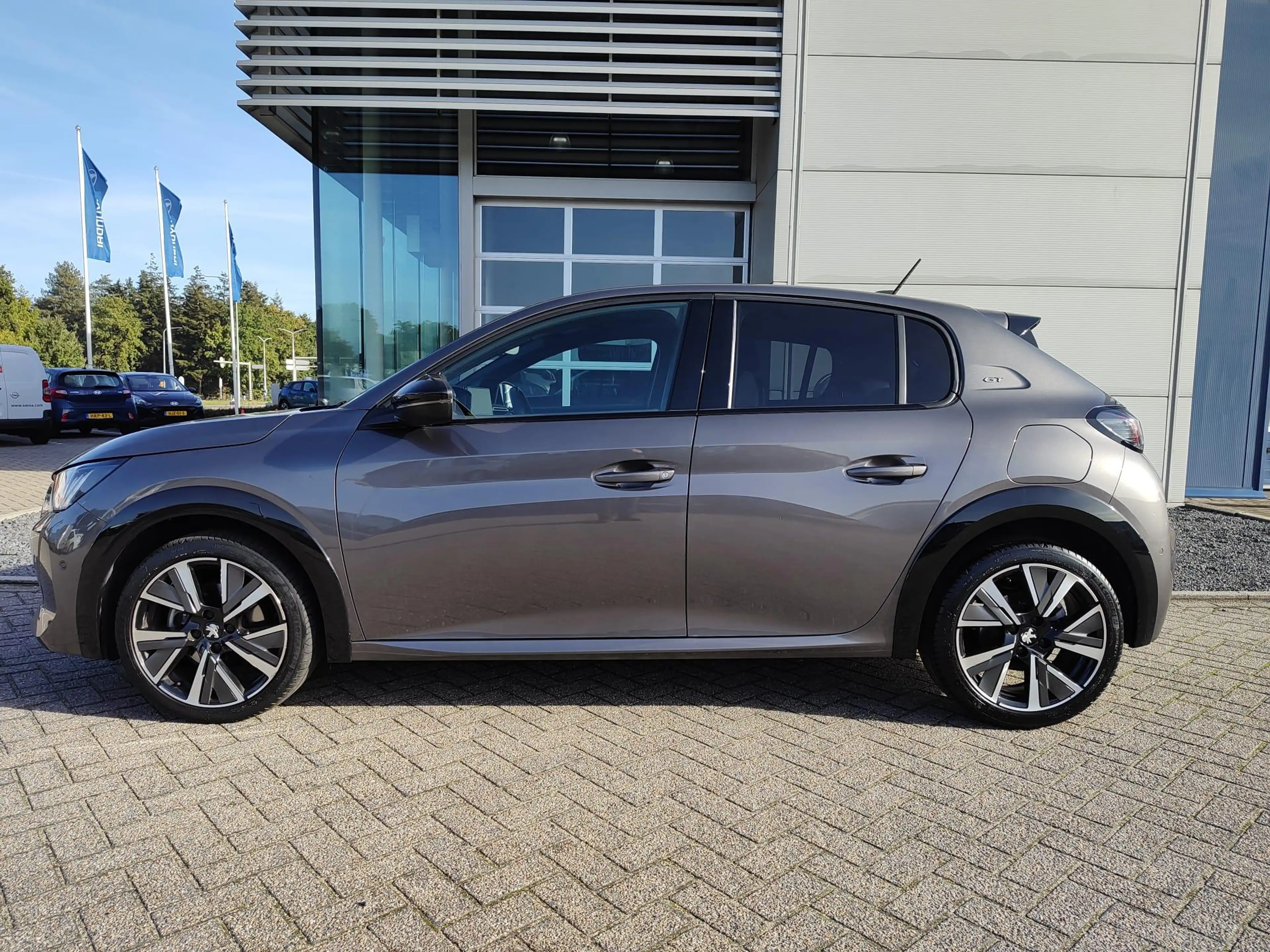 Peugeot 208 1.2 PureTech GT Camera | Navigatie | Full LED | Do — photo 2
