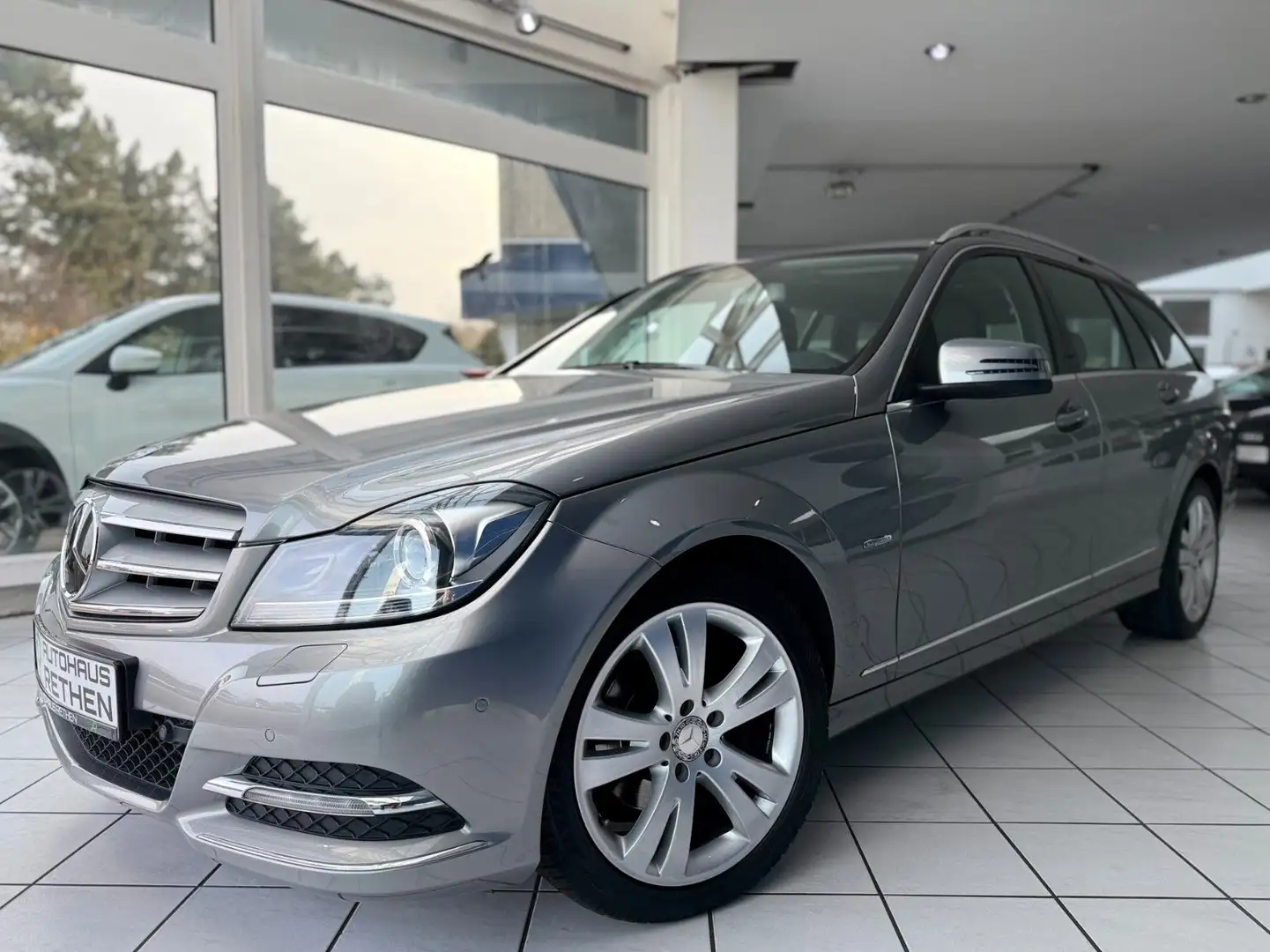 Mercedes-Benz C 250 C250 T CDI 4Matic *Distronic-Plus*COMAND* Silber - 2