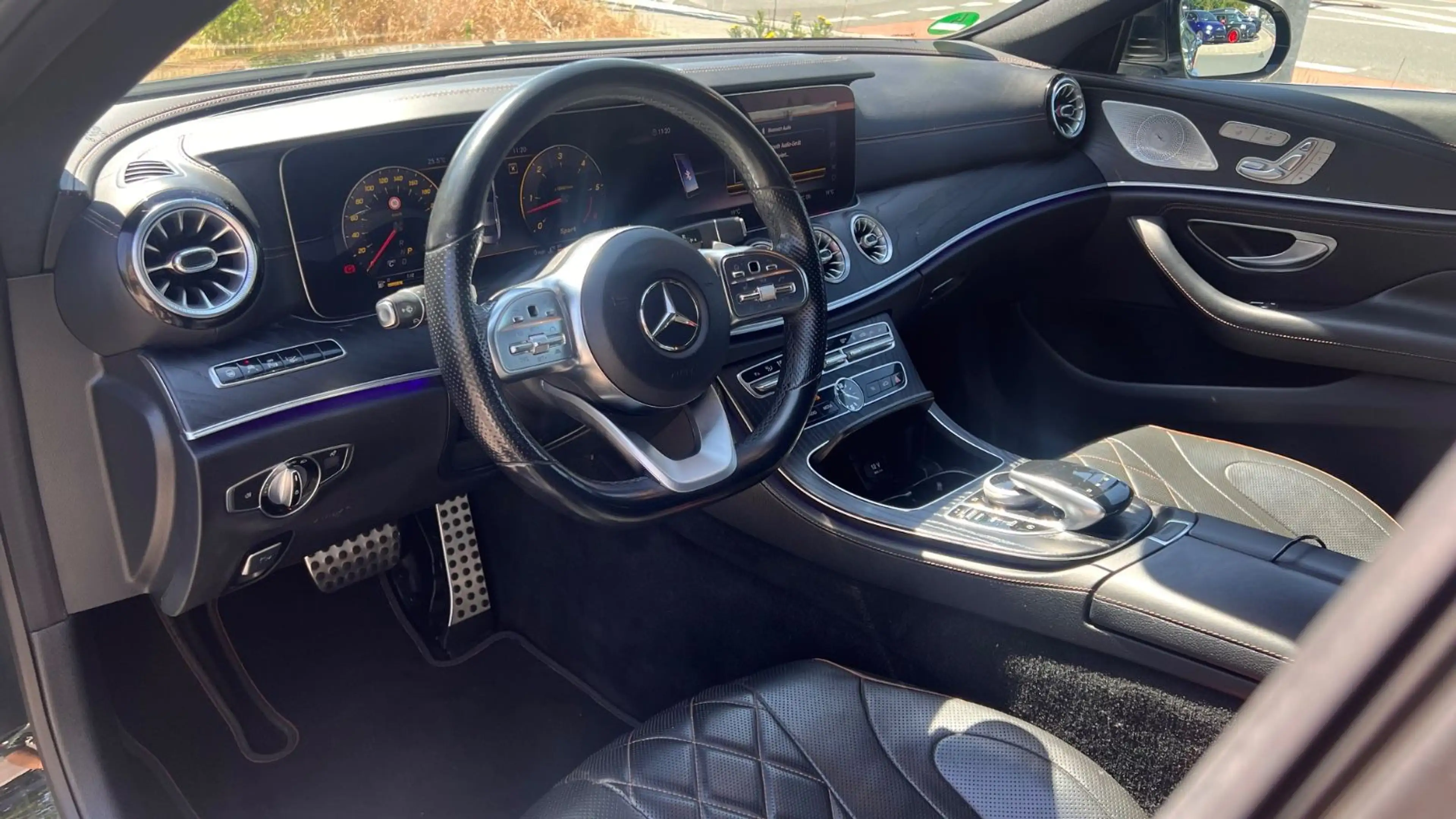 Mercedes-Benz CLS 400 d 4Matic Edition 1 AMG/Navi/HUD/AHK/Kam — photo 7