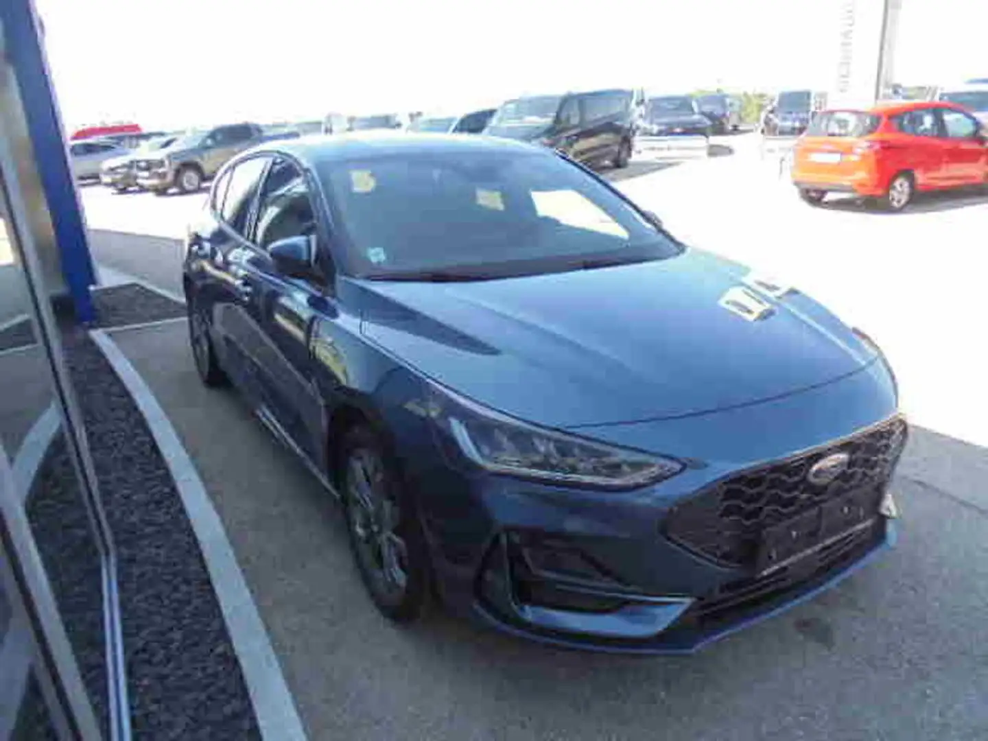 Ford Focus ST-Line Style 125PS Benzin Blau - 2