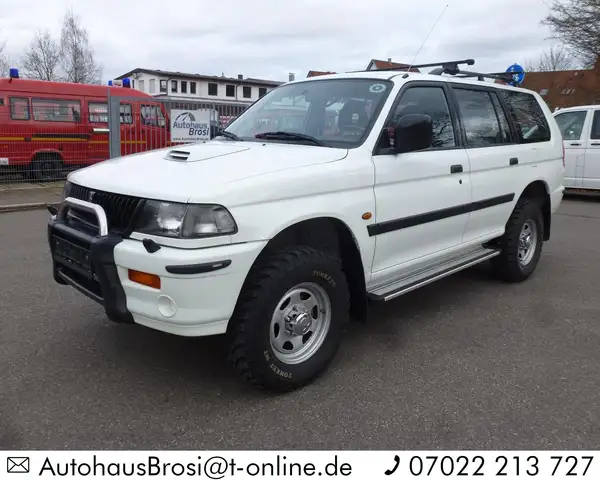 Mitsubishi Pajero Sport 2.5 TD GLX * Original nur 42 tkm * Top Zustand !