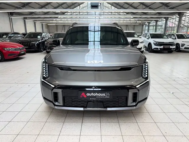 Kia Ev9 view 2