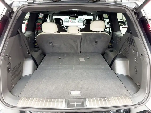 Kia Ev9 view 6