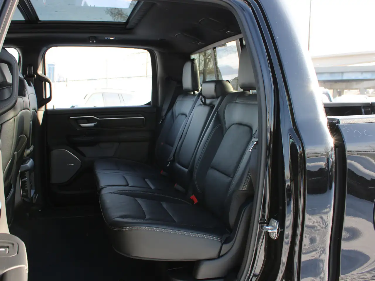 RAM 1500 photo RAM 1500