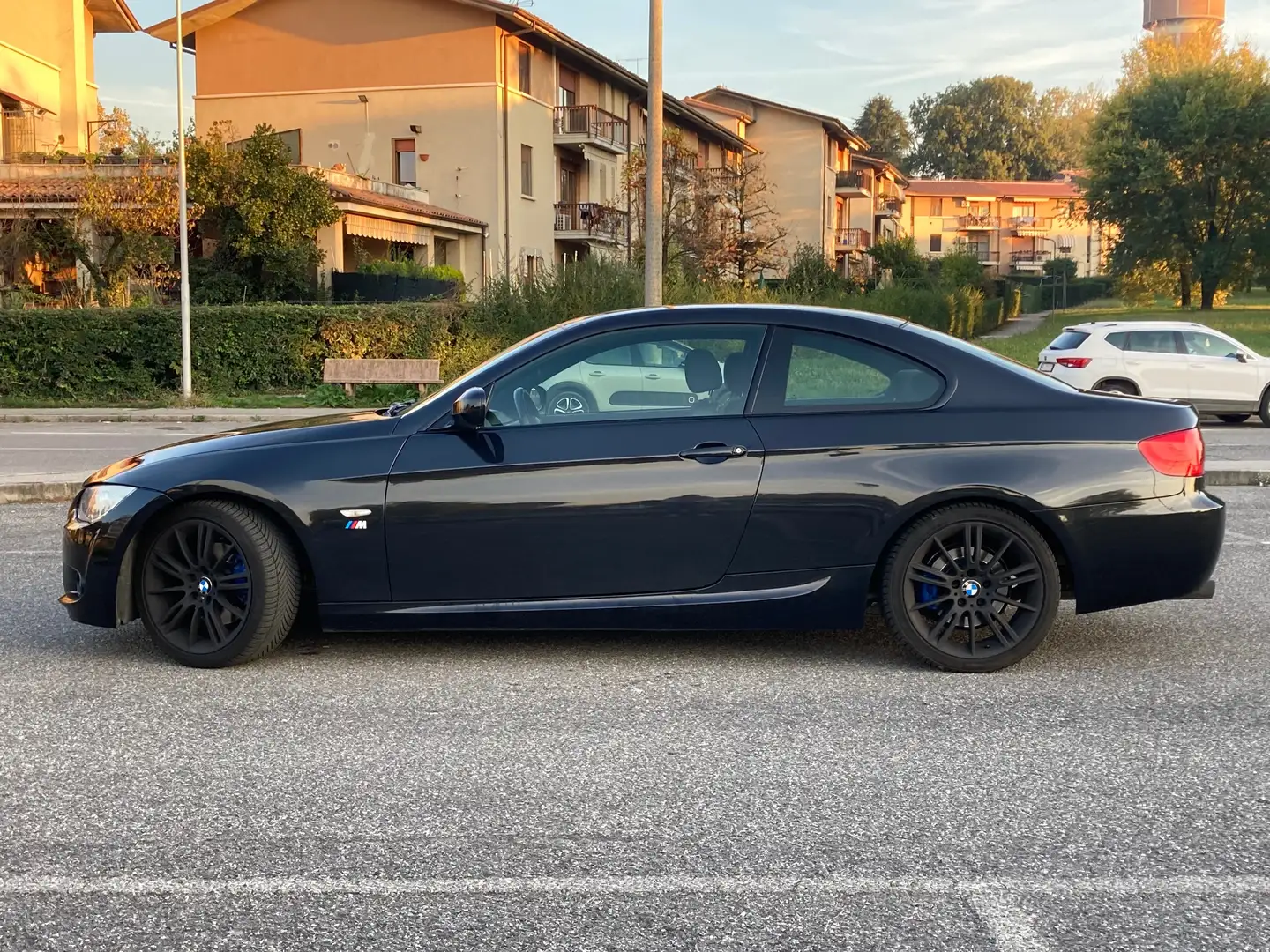 BMW 320 320d MSPORT COUPE' *GARANZIA*FINANZIAMENTO* Nero - 2