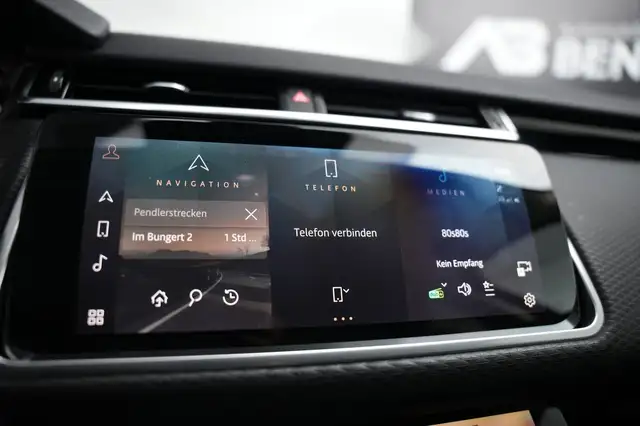 Land Rover Range Rover Velar view 15